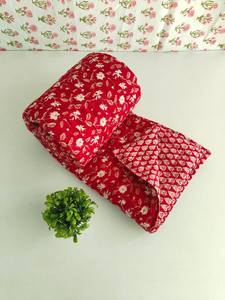 Red <b>Floral</b> Block Print Cotton Razai Reversible Queen Size Blanket - Product Image 5