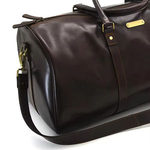 Vente en gros de sacs de sport en cuir véritable de haute qualité, meilleurs vendeurs de service OEM, sacs de sport de taille normale à prix réduit - Product Image 6