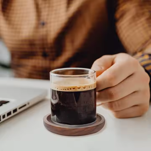 Sous-verres en bois rustiques fabriqués à la main Ensemble de sous-verres en pierre durables élégants par l'artisanat du croissant - Product Image 2
