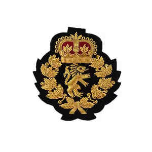 Badges brodés faits main de luxe, écussons personnalisés - Tissu écologique (toile) pour vêtements, chapeaux, gants |   Classique personnalisé - Product Image 3