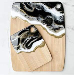 Elegante tabla de cortar de madera y resina con superficie pulida Lisa perfecta para fotografía de alimentos y exhibición de restaurantes - Product Image 5