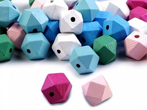 ลูกปัดไม้สามเหลี่ยมรูปทรงที่กำหนดเองและลูกปัดไม้สีรูปทรงและขนาดผลิตด้วยมือสินค้าอินเดีย - Product Image 4