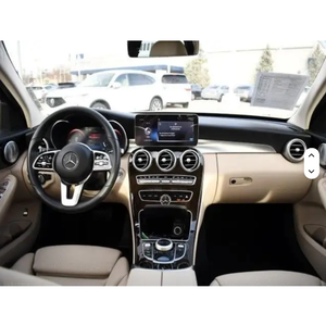 Mercedes-Benz Clase C C 300 SEDÁN USADO CON BAJO KILOMETRAJE, Automático, Turbo, Volante a la Izquierda, Interior Oscuro, Asientos de Cuero, Neumáticos R21 - Product Image 4