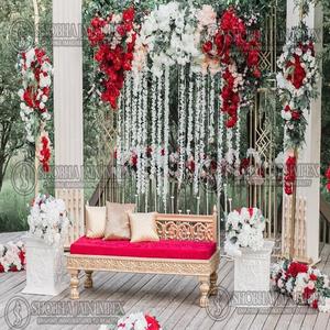 Banco de Madera Marroquí para la Noche de Sangeet, Shobha Jain Impex, Hecho en Delhi, India - Product Image 4