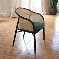 Chaise en rotin faite à la main de style resort, mobilier de luxe