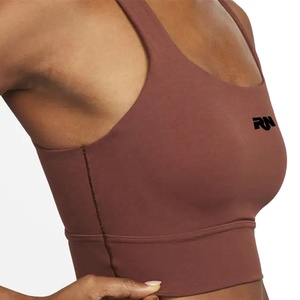 Vêtements de yoga personnalisés pour femmes Soutien-gorge de sport à impact élevé avec des matériaux de la plus haute qualité - Product Image 4