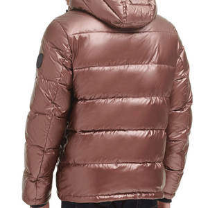 Chaqueta de exterior hinchada, chaquetas altas con capucha para hombre con embalaje personalizado, chaquetas de burbujas de invierno acolchadas resistentes al agua - Product Image 3