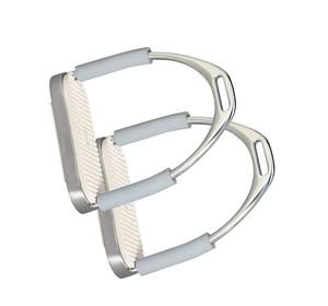 Étriers de cheval de piste en aluminium léger réglable base large poignée de sécurité équestre fabricant OEM - Product Image 4