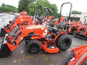 Mini tracteur Bad Boyy 1025H avec roue de tondeuse attachée pour petites exploitations agricoles et jardins, mini tracteur haute productivité à vendre - Product Image 3
