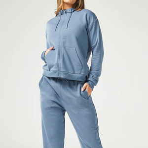 ผลิตภัณฑ์คุณภาพดีที่สุดการออกแบบที่ไม่ซ้ําใครโลโก้ที่กําหนดเองพิมพ์ผู้หญิงน้ําหนักเบาออกกําลังกายสวมเสื้อฮู้ดพร้อมซิปขึ้น - Product Image 1