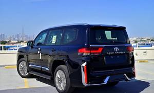 Noir 2024 pour LAND CRUISER 300 GXR SAHARA V6 4x4 d'occasion, toit ouvrant panoramique, démarrage à distance, sièges en cuir, pack technologique, conduite à gauche - Product Image 3