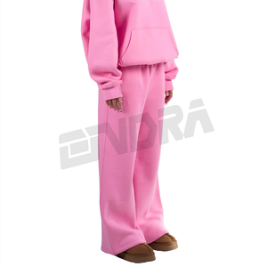 Chándal de gran tamaño rosa para bebé para mujer, conjunto suave de dos piezas con sudadera y joggers, ropa de descanso informal cómoda - Product Image 4
