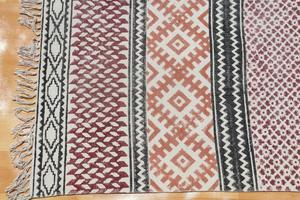 Hermosas alfombras de Material de algodón 100%, patrón de impresión de bloque de mano, alfombras lavables 100%, gran trabajo de bordado para el hogar, interior y exterior - Product Image 2