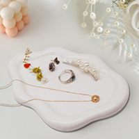 Plateau en céramique en forme de nuage gravé personnalisé, plat à bijoux personnalisable pour cadeau de mariage, décoration de la maison