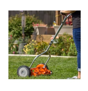 Invierte en una cortadora de césped americana 1204-14 sin gasolina, con 4 cuchillas giratorias, diseñada para patios pequeños, con ruedas robustas de 8.5 pulgadas. - Product Image 3
