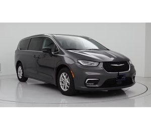 Chrysler Pacifica Touring L FWD 2023 Usado en Buen Estado - Product Image 1