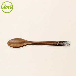 Utensilio de cocina Resina epoxi Acacia Cuchara maciza de madera - Product Image 4