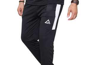 Vêtements d'entraînement en polyester personnalisés, ensembles de survêtement en gros, noir, coupe ajustée, jogging pour hommes, survêtement de sport par Ako - Product Image 3
