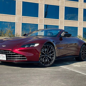 Aston Martin Vantage 2023 Seminuevo, Equipado de Fábrica, Cómodo - Product Image 1