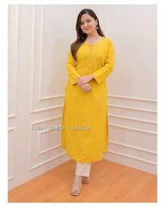 Vêtements indiens pakistanais pour femmes pour usage quotidien Kurtis en coton avec imprimés floraux Vêtements indiens régionaux - Product Image 3