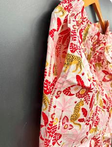Ensemble de pyjamas en coton premium |   Vêtement de détente confortable et doux avec logo sur le devant et taille élastique pour toutes les saisons - Product Image 6