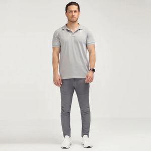 Patrón sólido para hombre tejido de longitud corta para Polos con técnicas bordadas y patrón sólido que absorbe la humedad - Product Image 1