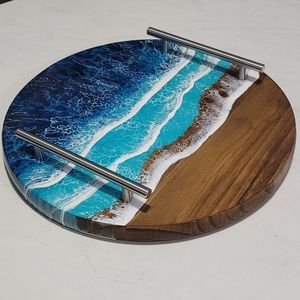 Plateau en bois de résine époxy artistique fabriqué à la main Plateau de service unique pour des idées de cadeaux et des célébrations spéciales Approvisionnement dans le monde entier - Product Image 2