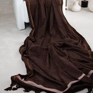 ผู้ผลิตมืออาชีพ ผลิตตามสั่ง ผ้าคลุมไหล่ขนแพชมินา ปี 2026 สำหรับผู้ชาย ผ้าขนสัตว์ 100% ผ้าคลุมไหล่สำหรับงานแต่งงานและงานเลี้ยงสำหรับสุภาพบุรุษ - Product Image 1