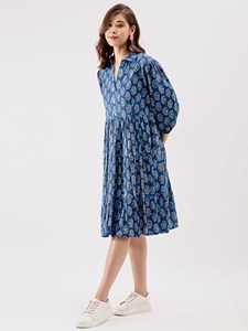 Robe longue en coton bohème imprimé bloc à la main vêtements de villégiature manches complètes cordon de serrage boucle cou bouton tendance s'adapte dernière arrivée - Product Image 3