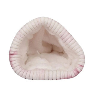 Bonnet d'hiver en dentelle tricoté en soie et en coton confortable aux normes internationales pour hommes et femmes - Product Image 6