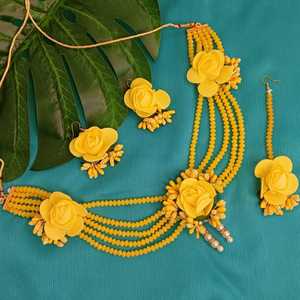 Wholesale Jewellery Manufactures Yellow Faux Pearl Beaded Floral Strand Necklace <b>Earrings</b> Mang Tikka Jewellery Set - Product Image 2
