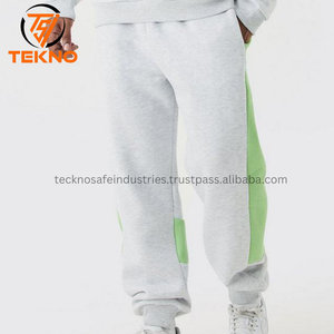 Ensemble de vêtements de sport en polaire lourde avec logo personnalisé Pantalon de survêtement à capuche sérigraphié de haute qualité pour survêtement à impression bouffante OEM - Product Image 4