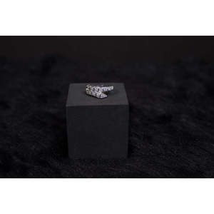NOVAMART Fine SILVERINGS 925 STERLING ROYALE SERPENTI <b>SILVER</b> <b>RING</b> with RHODIUM PLATED DIAMOND GEOMETRIC PATTERN EVERYDAY WEAR IG - Product Image 1
