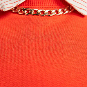 Sudadera holgada de cuello redondo acanalado, 70% algodón, 30% poliéster reciclado, lana acanalada, con dobladillo, naranja brillante - Product Image 4