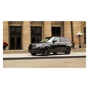 Range Rover Velar, SUV de lujo para una conducción premium, motor potente, diseño moderno y características de seguridad avanzadas - Product Image 1