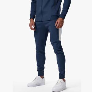Chándal de hombre personalizado de alta calidad al por mayor, trajes para correr de poliéster 100%, chándales transpirables para ropa deportiva de otoño e invierno - Product Image 6