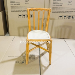 Silla Infantil de Ratán Hecha a Mano para Alquiler, Muebles Infantiles Sostenibles para Guarderías, Preescolares y Eventos, Fabricante - Product Image 2
