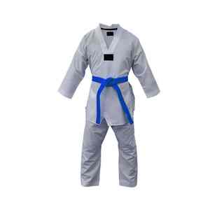 Uniforme de taekwondo premium confeccionado para mayor comodidad con tela ligera y transpirable, ideal para la práctica en el dojang y la competencia. - Product Image 1