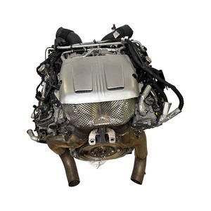 Venta al por mayor de motores de gasolina usados 40L Twin Turbo disponibles para revendedores - Product Image 1