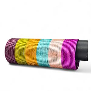 La mejor calidad, venta de brazaletes metálicos apilables finos brillantes con acabado liso, color personalizado para pedidos de gran volumen - Product Image 4