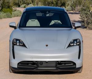 Porsche Taycan 2022 SUPER LIMPIO, LISTO PARA ENVIAR - Product Image 1