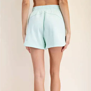 Shorts Rae de Tela Suave Premium con Corte Relajado, Ideales para Uso Diario y Salidas Casuales - Product Image 2