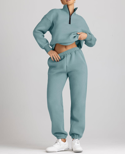 Conjuntos Deportivos Casuales de Invierno para Mujer, Cuello Redondo, Resistentes al Viento, con Logotipo Personalizado, Transpirables y Modernos - Product Image 3