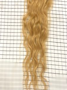 Extensiones de cabello humano de alta calidad de trama de pelo indio Remy virgen Rubio ondulado de 28 pulgadas para Flip Eleva tu estilo - Product Image 2