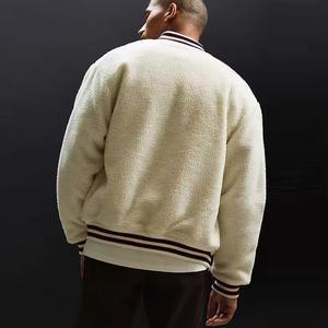 แจ็คเก็ตวาร์ซิตี้ผ้าขนสัตว์แบบกำหนดเองสำหรับผู้ชาย ไซส์พลัส คอตั้ง แฟชั่น รับสั่งทำแจ็คเก็ตวาร์ซิตี้ - Product Image 3