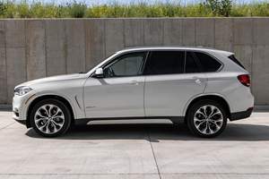 BMW X5 XDRIVE35D 2014 USADO, Volante a la Izquierda/Derecha - Product Image 3