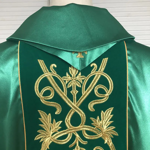 Chasuble catholique verte qualité Satin broderie dorée avec étole 2025 sur mesure haute qualité nouveau Design broderie Chasuble - Product Image 5