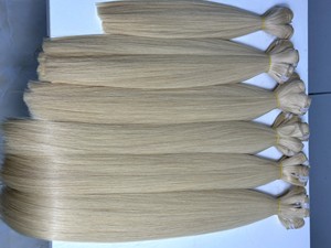 Offre Limitée : Extensions de Cheveux Humains Indiens Remy Super Double Drawn en Tissage – Prix de Gros – Vente Flash - Product Image 1