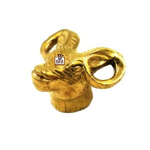 Bouton d'armoire de chèvre en laiton massif vintage Quincaillerie d'armoire Poignées d'armoire à tirer (40x45x30mm) - Product Image 1