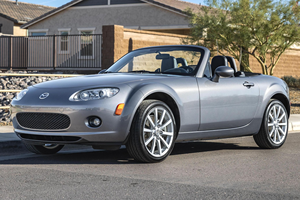 Mazda MX-5 Miata Grand Touring 2006 d'occasion à prix réduit (conduite à gauche/droite) - Product Image 2